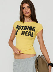 Nothing Is Real Graphic Top Yellow / Black