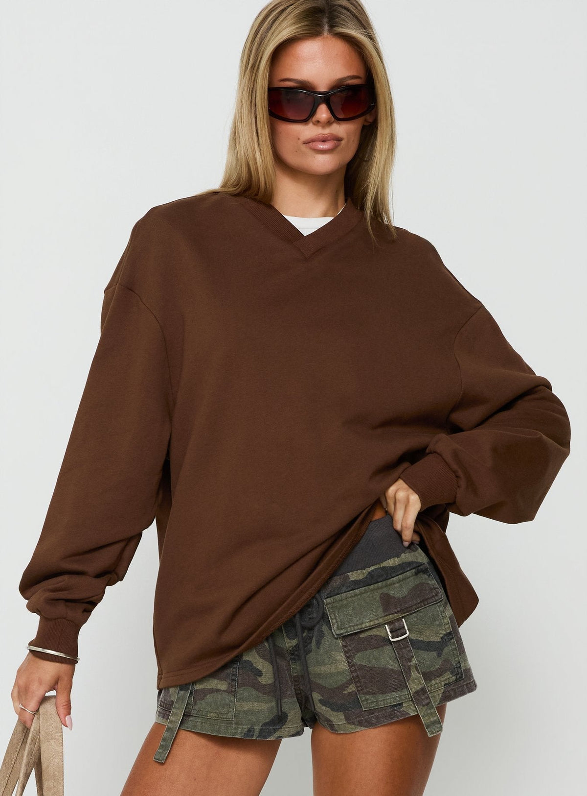 Opollo V Neck Sweatshirt Brown