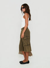 Harleah Wide Cargo Fleece Shorts Brown